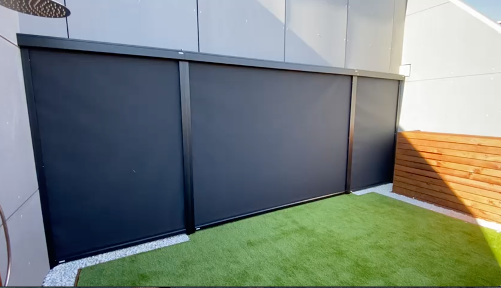 Cortinas exteriores con cremallera (guías laterales)