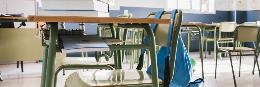 Cortina para escuelas en Catalunya