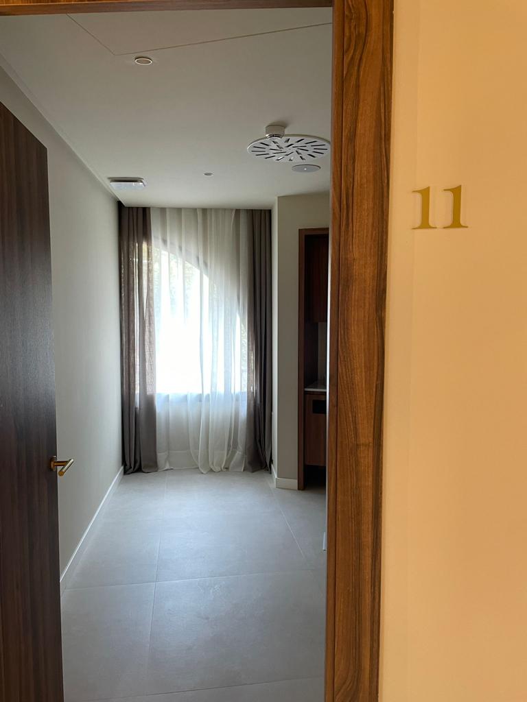 Cortina tradicional doble riel con onda perfecta